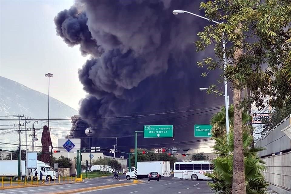 El siniestro se reportó alrededor de las 14:40 horas.