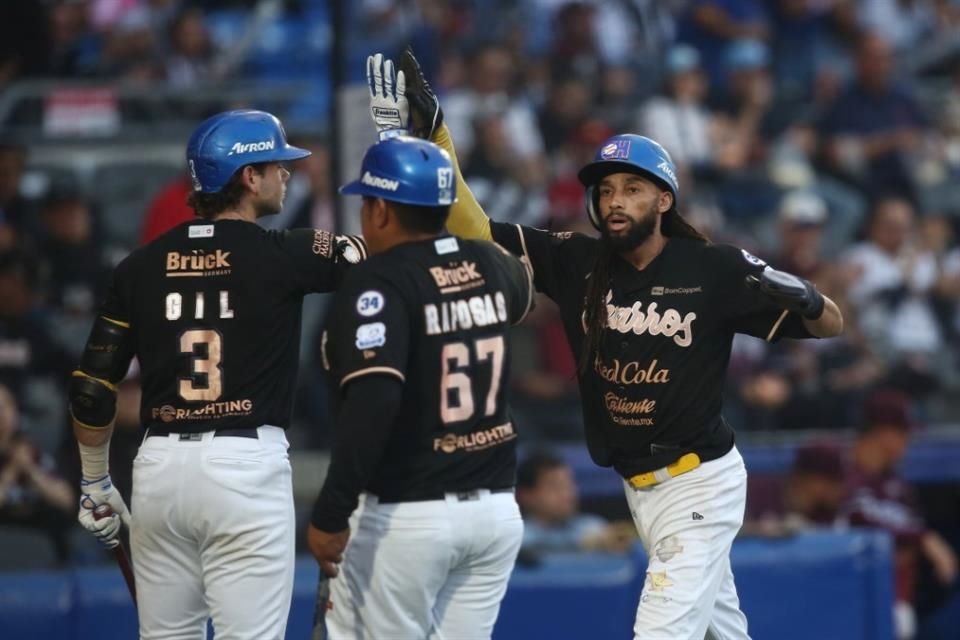 Charros vs Tomateros.