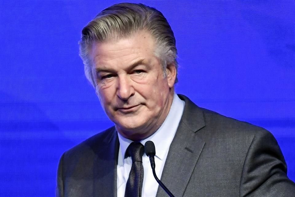 El nuevo reality show de Alec Baldwin, 'The Baldwins', abordará el polémico caso del asesinato de una cinefotógrafa en el set del filme 'Rust'.