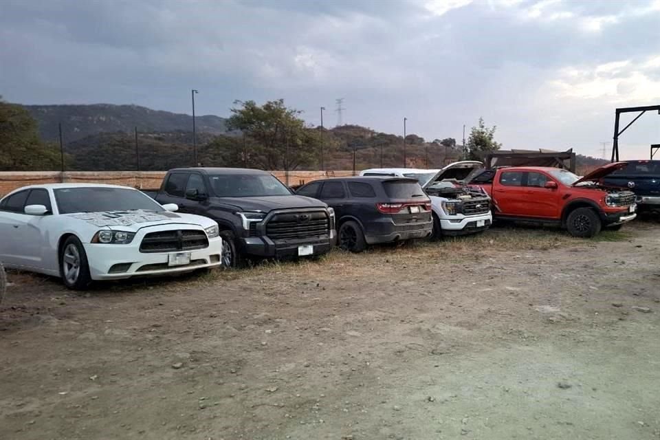 En El Roble encontraron autos de Estados Unidos.
