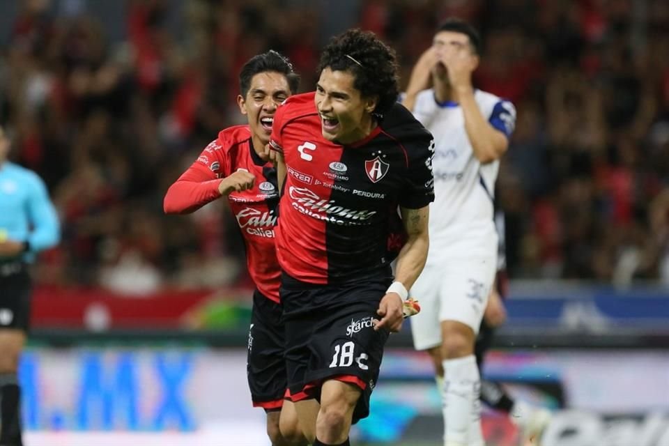 El pase de Jeremy Márquez a Cruz Azul sigue en suspenso.