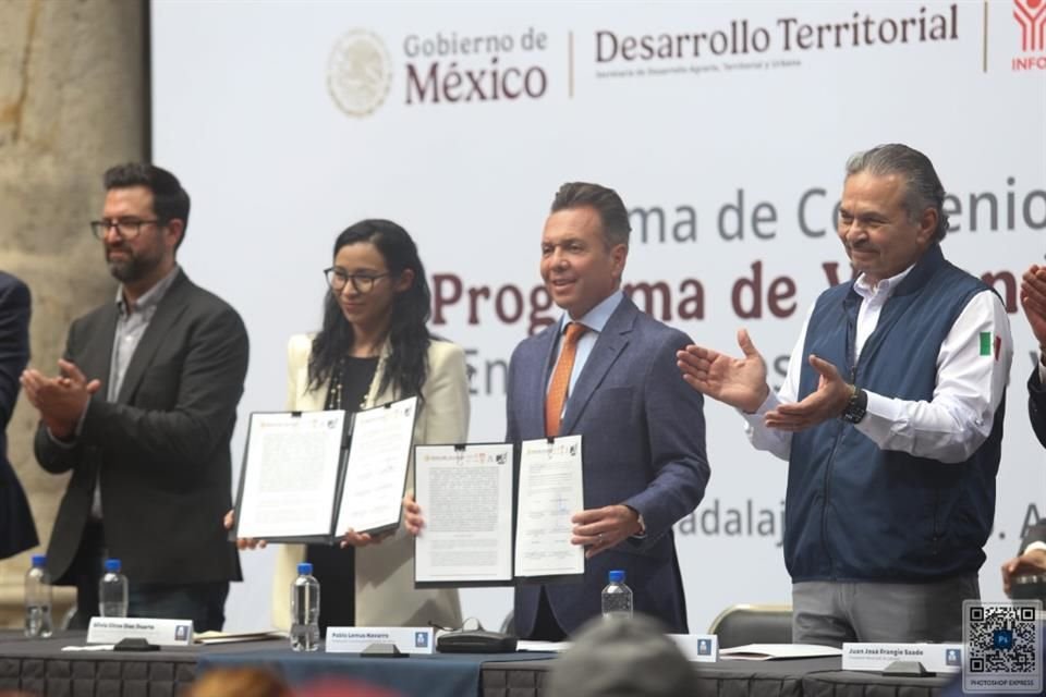 El gobierno federal, estatal y municipal trabajarán de manera conjunta para garantizar el acceso a vivienda digna y bien ubicada en Jalisco.