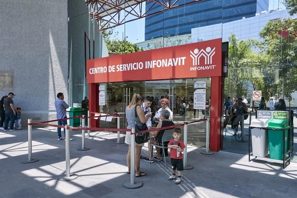 Destaca titular de Infonavit que la reforma busca regularizar situaciones que han afectado a miles de derechohabientes.