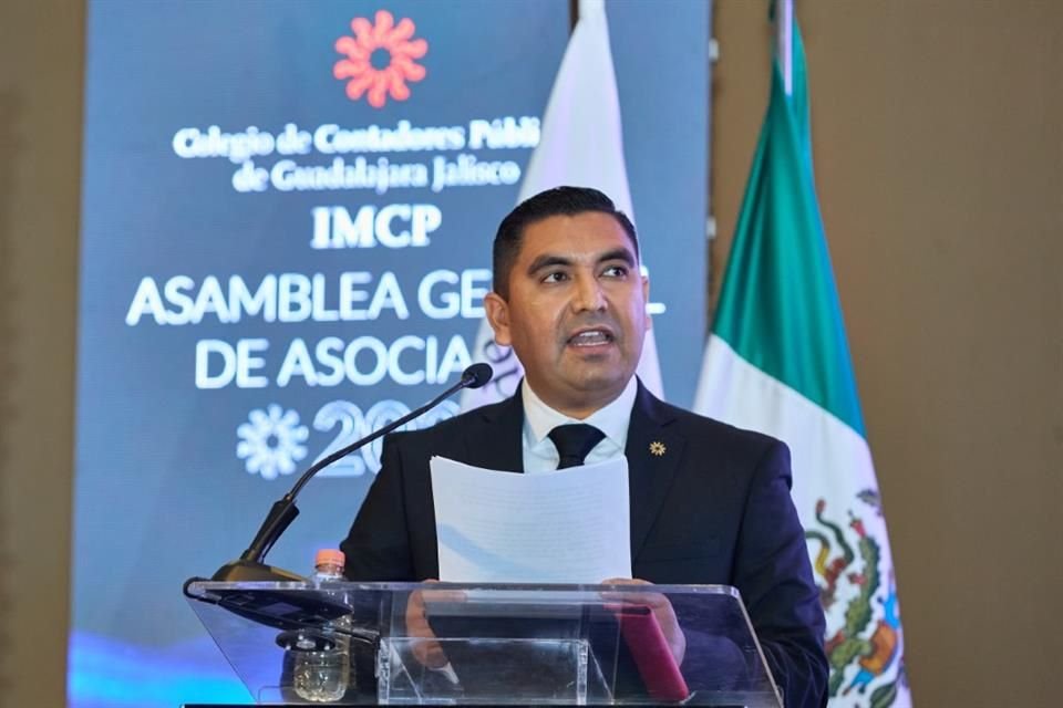 Ulises Cid, nuevo Presidente del Colegio de Contadores Públicos de Guadalajara.