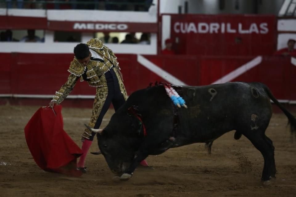 Sergio Flores durante su participación en la Plaza de Toros.