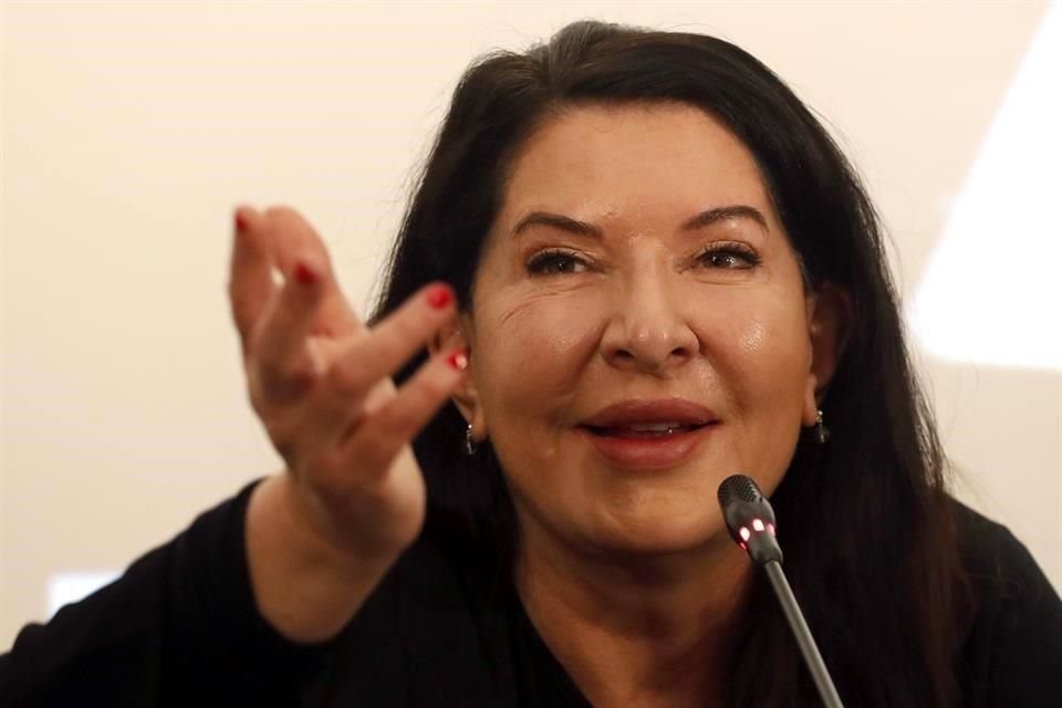 En el marco de la Semana del Arte, La Cuadra tendrá como invitada especial a Marina Abramovic, icónica artista del performance.