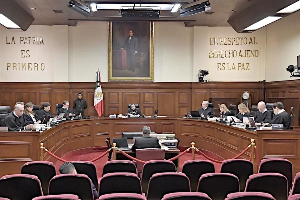 Verónica Elizabeth Ucaranza tiene aún posibilidad de estar en la boleta para elegir a Ministros de la Corte.