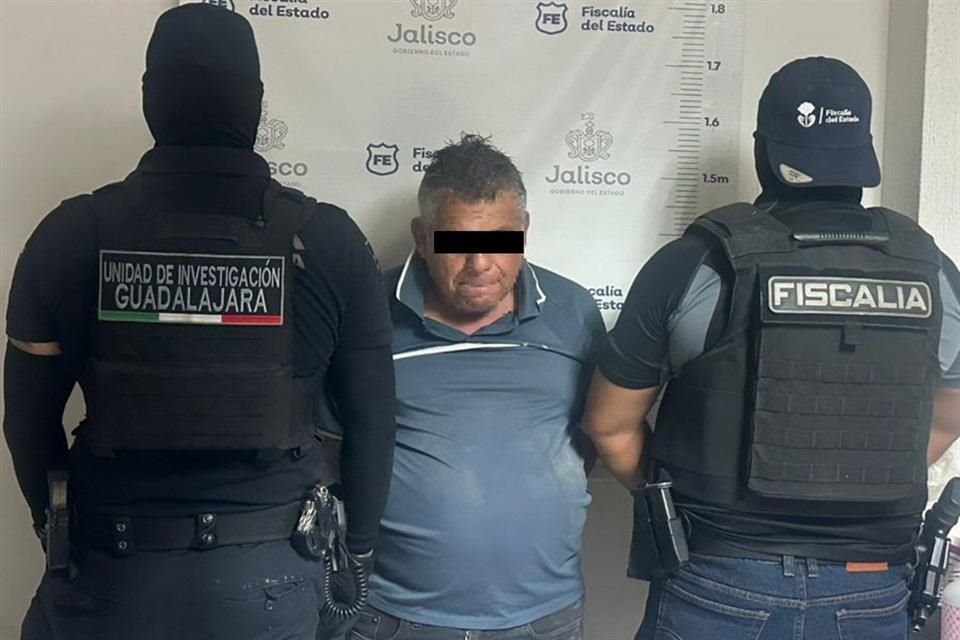 Una banda de cuatro sujetos que robaban casas en Guadalajara, terminó de ser desmantelada con la detención de su líder en Huentitán El Bajo.