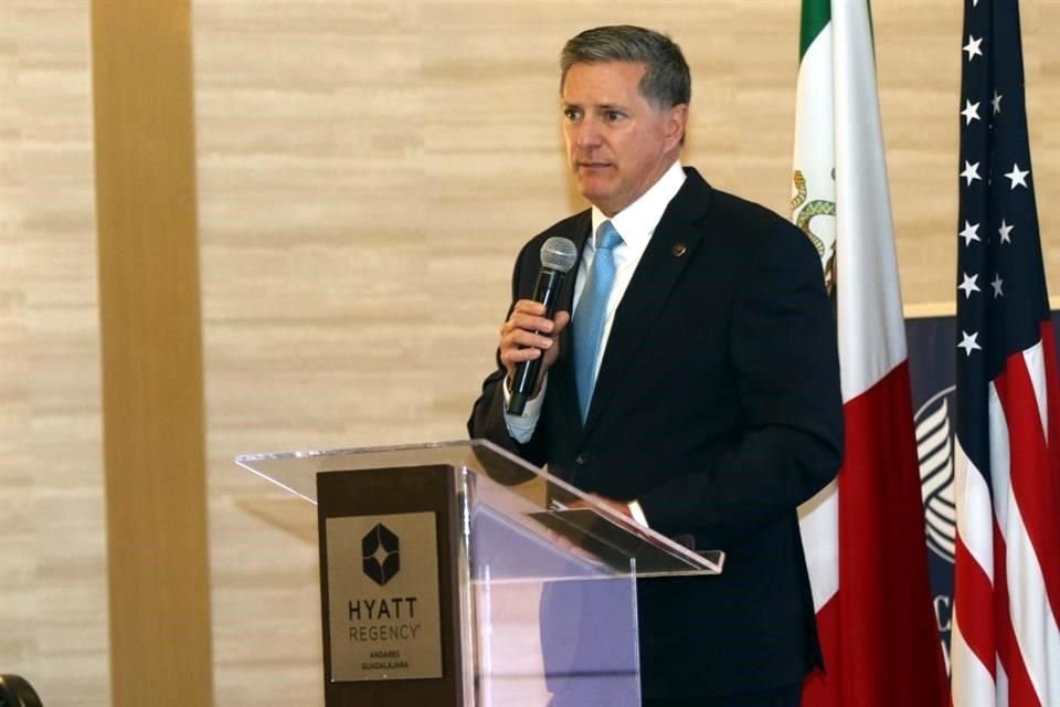 Carlos García, Presidente Nacional de la American Chamber.