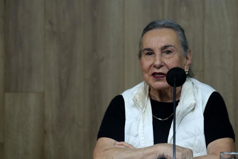 'A una sola voz', curada por la maestra Fernanda Matos Moctezuma.