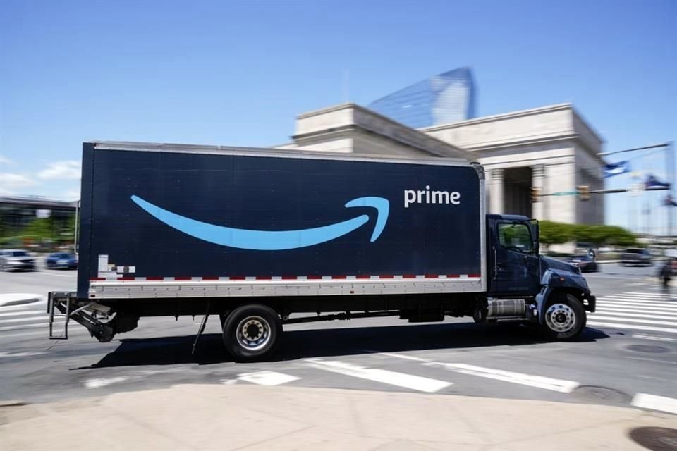 Mientras millones de compradores en línea esperan el inicio del Amazon Prime Day, investigadores de seguridad han descubierto 120 mil sitios web falsos del sitio de comercio electrónico. 