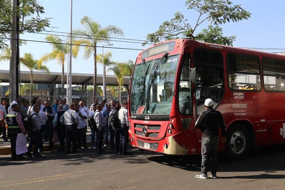 Los choferes otorgaron 30 días para que resuelvan sus inquietudes y suspendieron la advertencia de paro el 24 de febrero.