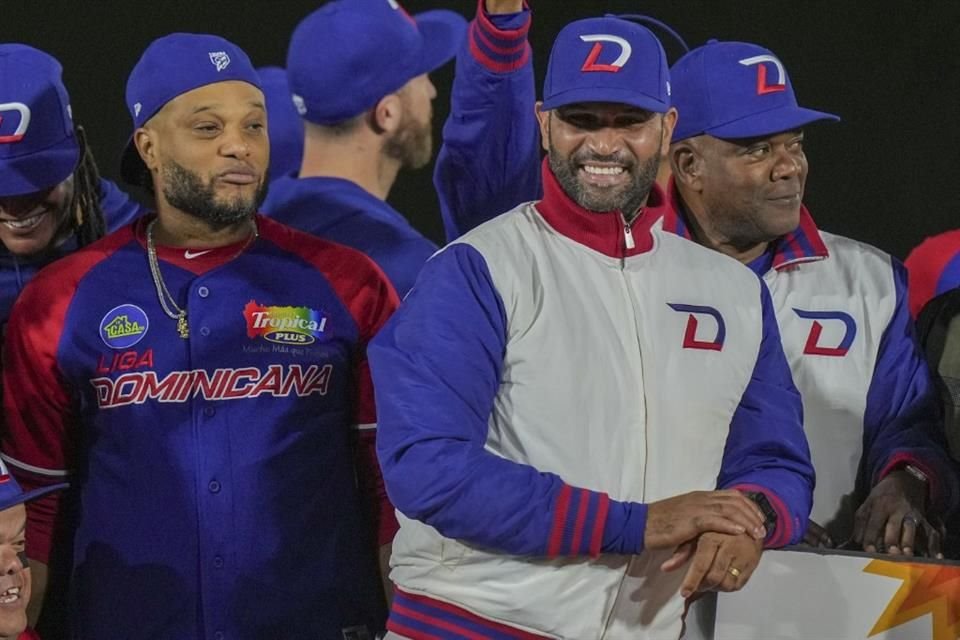 Albert Pujols conquistó uno de sus sueños como juagador, al ganar la Serie del Caribe, aunque lo hizo como mánager de República Dominicana.