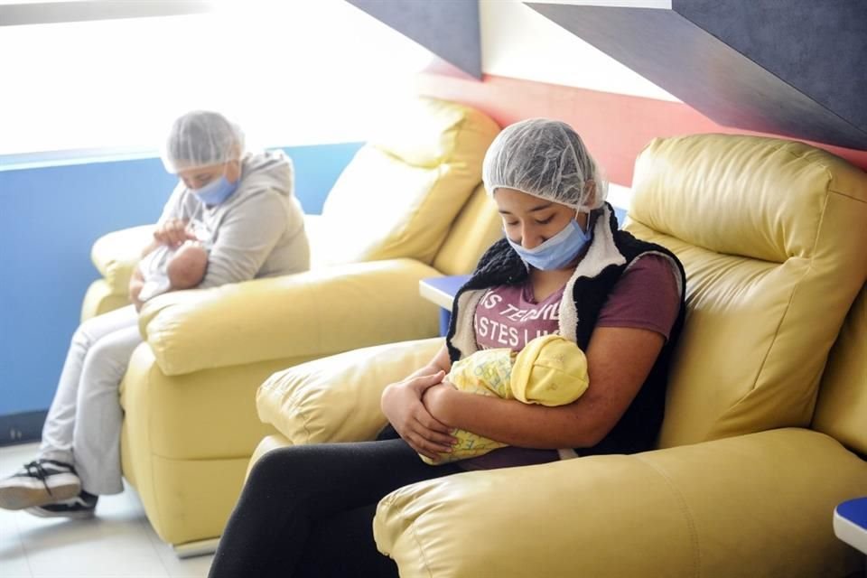 Un niño o una niña podría ser amamantado hasta los siete años de edad.