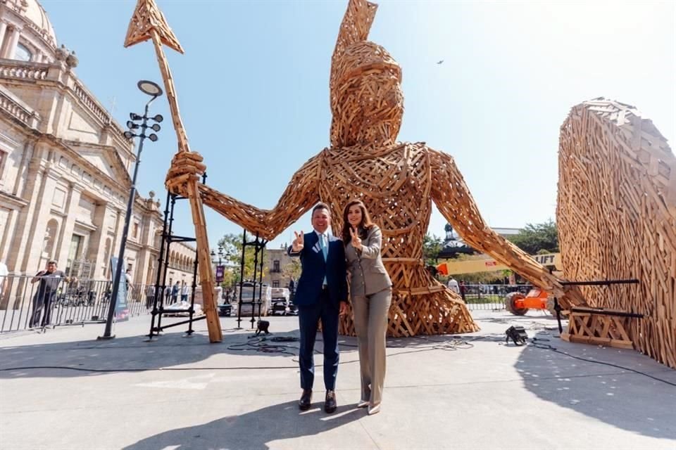 El Gobernador Pablo Lemus y la Alcaldesa Verónica Delgadillo, anunciaron que habrá festejos en Guadalajara durante un mes.