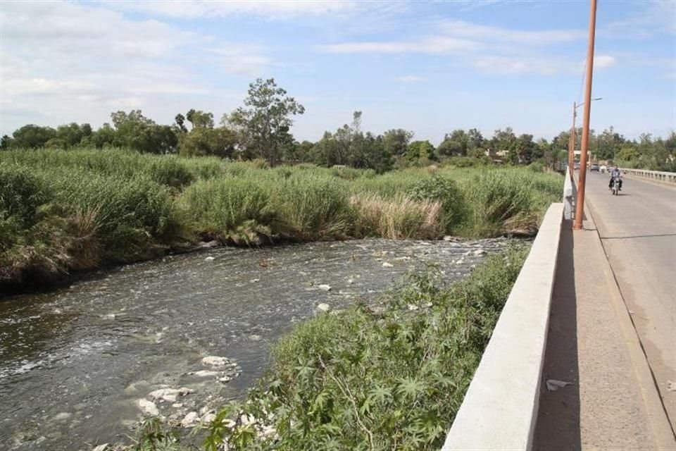 Como una 'afrenta a la sociedad' calificaron académicos de la Universidad de Guadalajara (UdeG) la reactivación de la obra para construir una termoeléctrica en Juanacatlán.