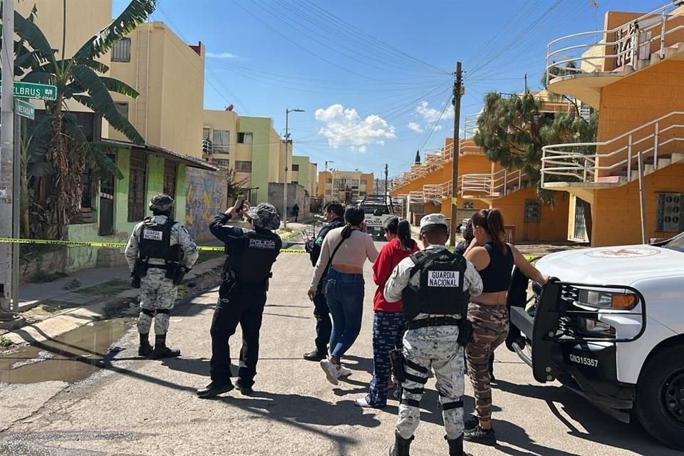 Un motociclista de entre 30 y 35 años fue asesinado en Lomas del Mirador, en Tlajomulco.