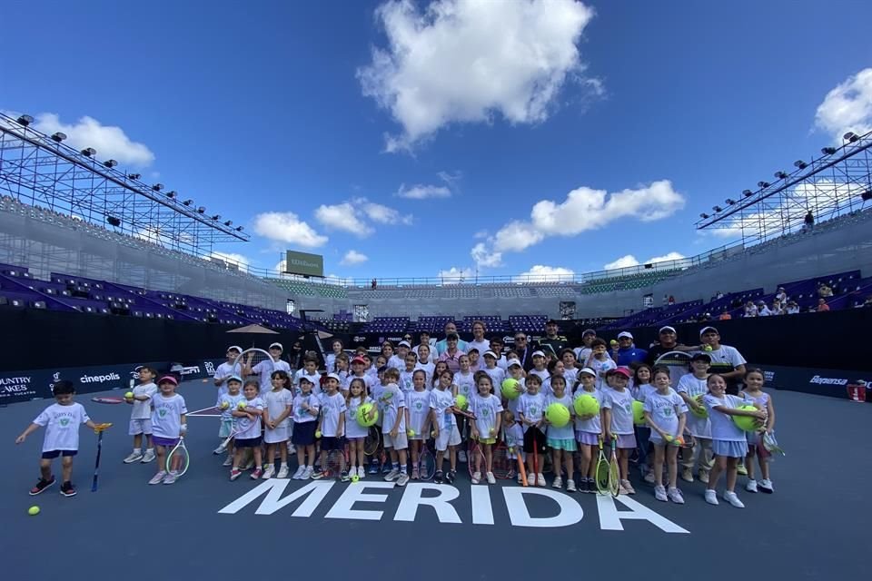 Renata Zarazúa en el Mérida Open AKRON WTA.