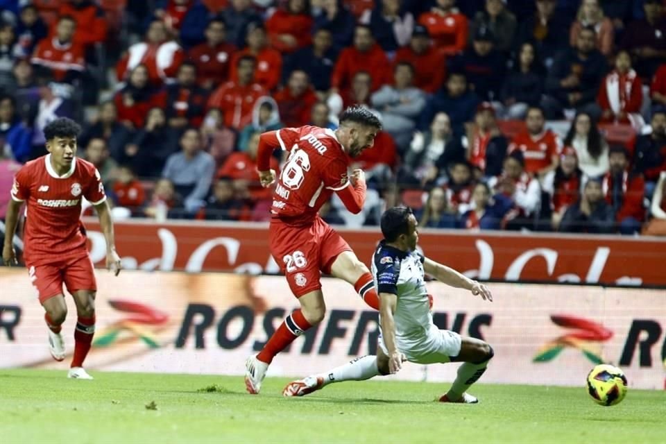 Paulinho volvió a anotar.