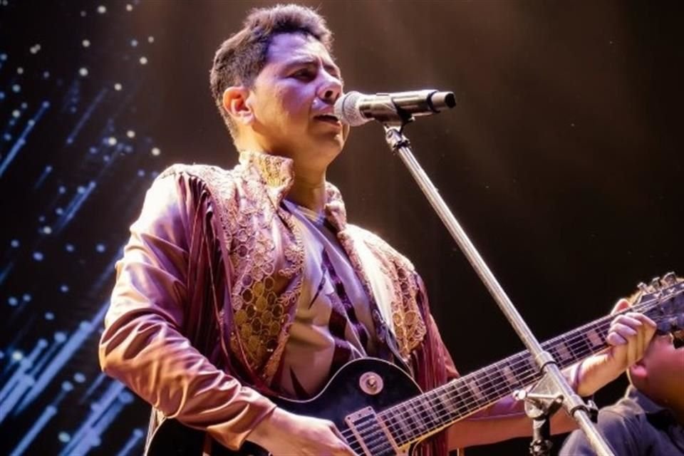 Miguel Angel 'Maikel' Medina, vocalista de La Inolvidable Banda Agua de la Llave, fue atacado a balazos tras un intento de robo en la Colonia Jardines de la Cruz, en Guadalajara.