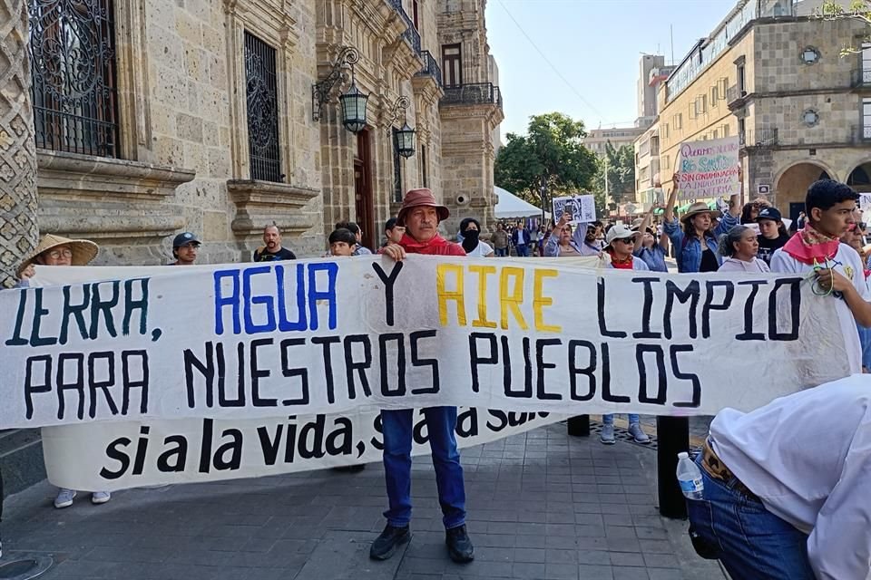 Protesta contra la termoeléctrica de Juanacatlán.