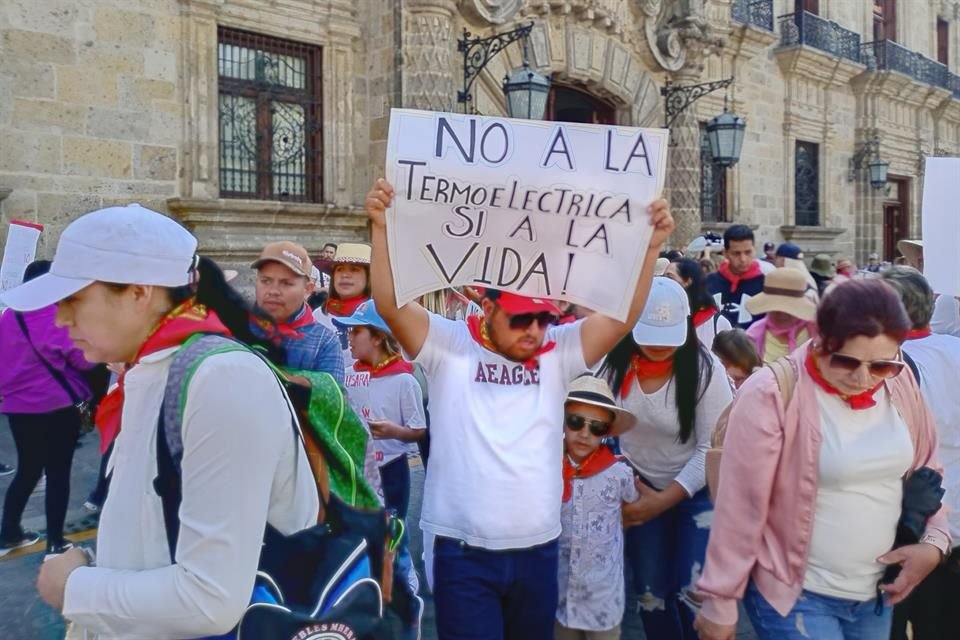 Protesta contra la termoeléctrica de Juanacatlán