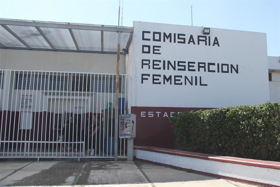 Un reporte de la Comisión Nacional de Derechos Humanos expuso riesgos de tortura y malos tratos en el Centro de Reinserción Femenil de Puente Grande.