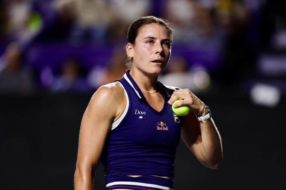 Emma Navarro venció a Elina Avanesyan en dos sets, en cada duelo el marcador quedó en 6-3.