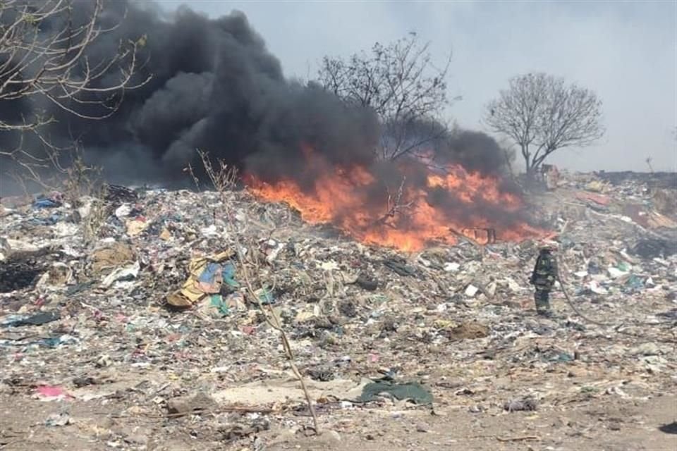 Luego de que el Gobernador de Jalisco tildó a Caabsa de irresponsable con el medio ambiente, la empresa refutó que ha cumplido su contrato.