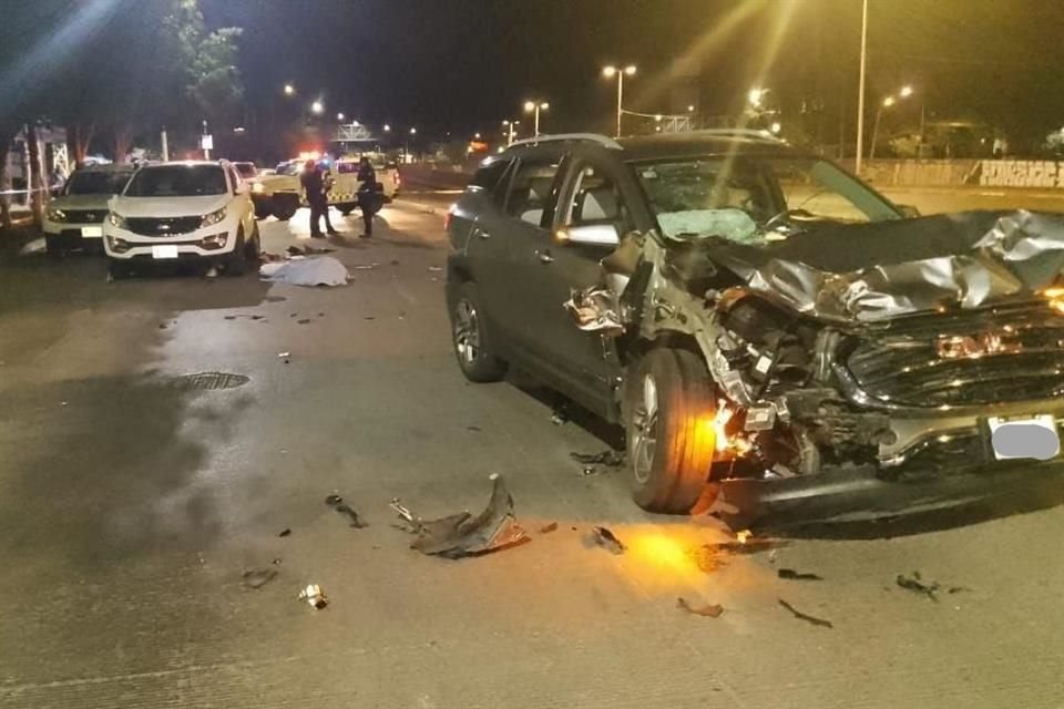 El hecho se registró sobre el Anillo Periférico Norte, al cruce de la Calle Fermín Rivera, en la Colonia Lomas del Paraíso, en Guadalajara.