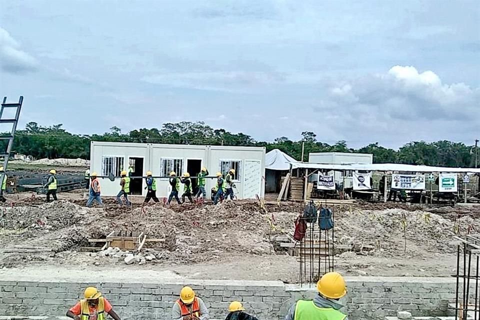 Localidad El Triunfo, Tabasco, tendrá tren en 2023, pero sus carretera están desechas, el servicio de luz va y viene, entre otras carencias.