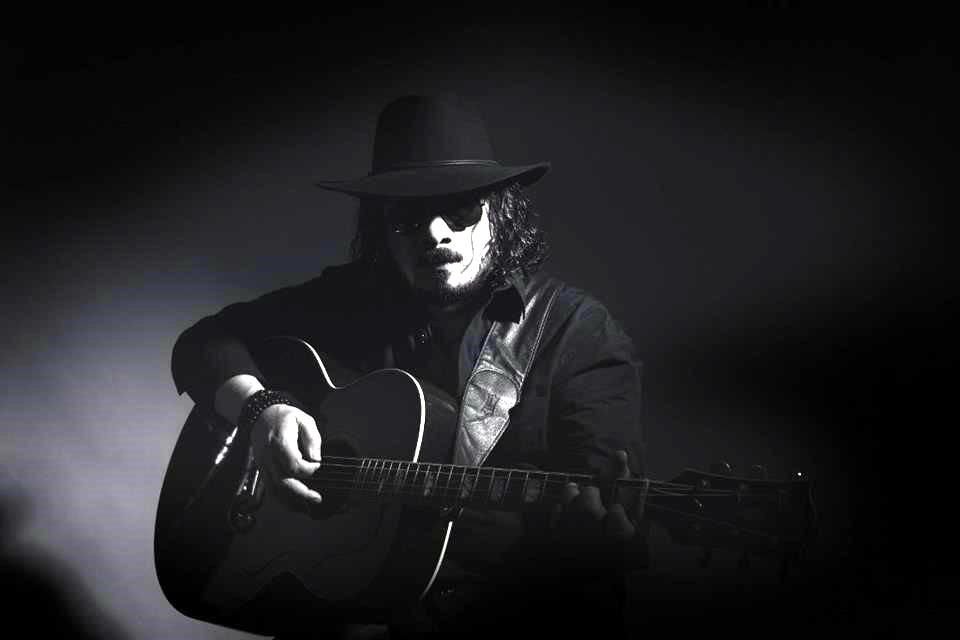 El cantante de 'fut rock', Jáuregui falleció a los 57 años.