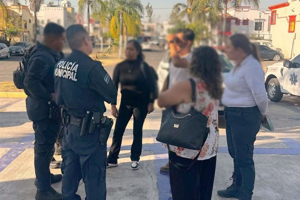 Un jovencito de 17 años de edad fue rescatado por personal de la Policía de Tlajomulco, pues estaba siendo víctima de un secuestro virtual.