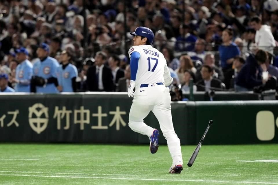 Shohei Ohtani fue figura en casa.