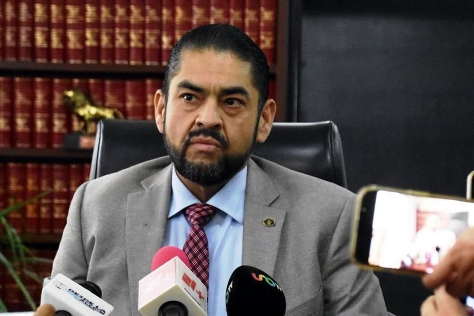 Gamboa adjudicó su remoción a una falta en el pago de aguinaldos de algunos magistrados.
