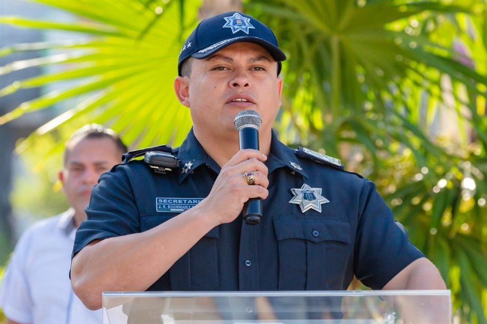 Secretario de Seguridad de Tulum, José Roberto Rodríguez, murió en hospital a donde fue internado tras ataque armado; FGE indaga atentado.