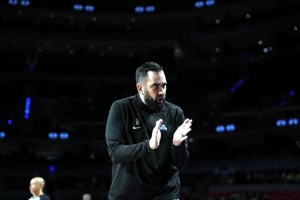Ramón ha sido el único head coach en toda la historia de la franquicia