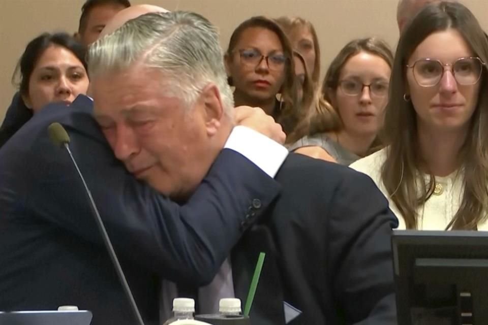 Baldwin enfrentó cargos de homicidio involuntario, pero en julio de 2024, un juez desestimó los cargos en su contra.