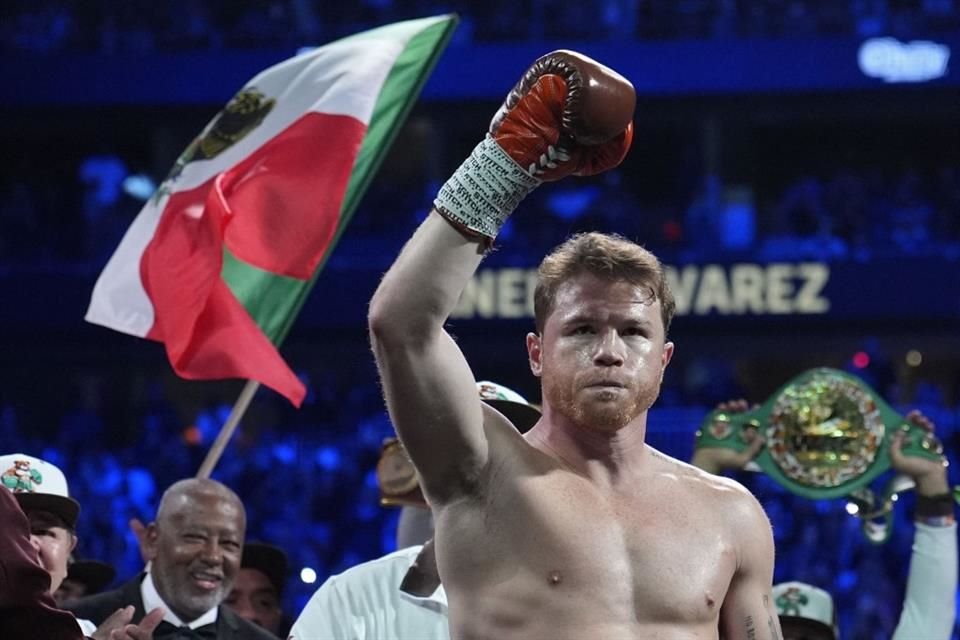 'Canelo' está listo para viajar a Arabia Saudita y preparar la pelea ante William Scull.