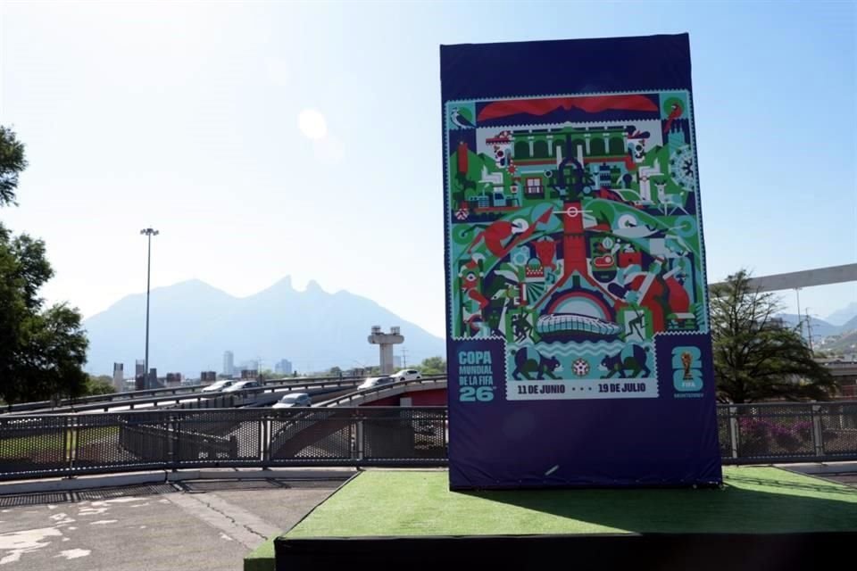 El Cerro de la Silla fue el marco de la presentación oficial del póster.