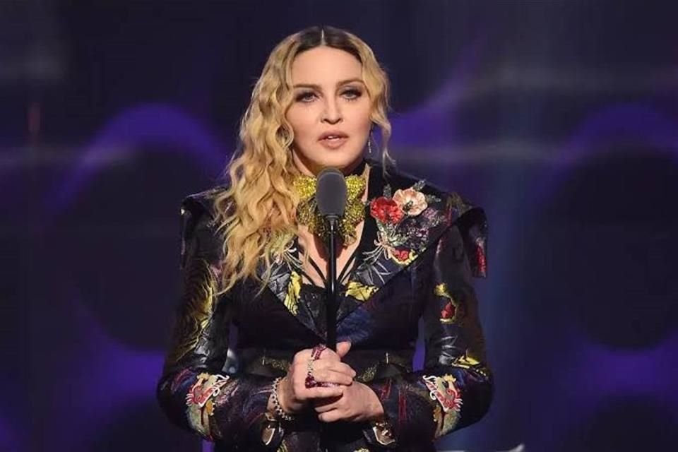 Además de los más de 130 mil 'me gusta' que recibió Madonna en su publicación, artistas como Brandi Carlile y Thalía celebraron que los ídolos reanudaran la comunicación.