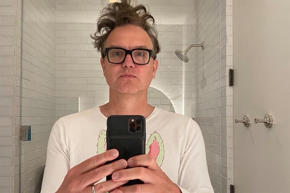 Durante este oscuro periodo de su vida, Hoppus sufrió depresión severa desde que recibió su diagnóstico, reconociendo incluso que tuvo pensamientos suicidas.