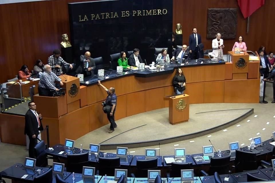 El formato establece que los ponentes tendrán una intervención de cinco minutos y luego los senadores formularán preguntas.