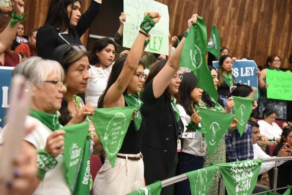 Congreso de Yucatán despenalizó el aborto hasta las 12 semanas, pero lo mantendrá como delito sancionable con cárcel después de ese plazo.