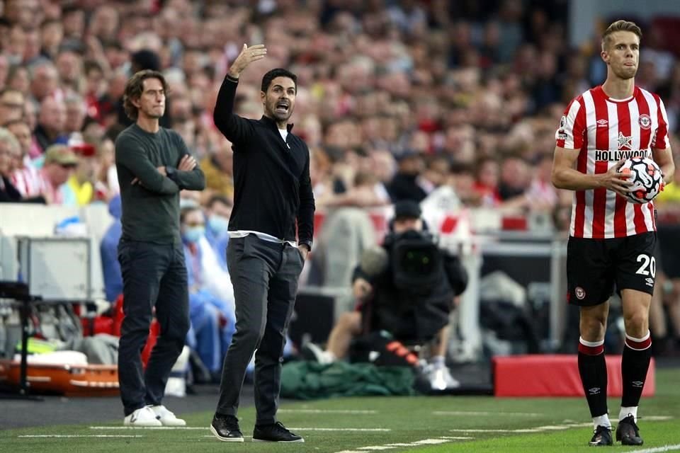 Mikel Arteta reveló el brote de Covid en el equipo.