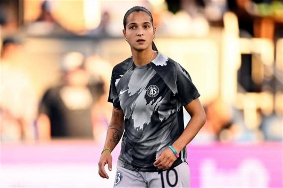Deyna Castellanos juega para un equipo estadounidense y por eso decidió no ir con su selección.