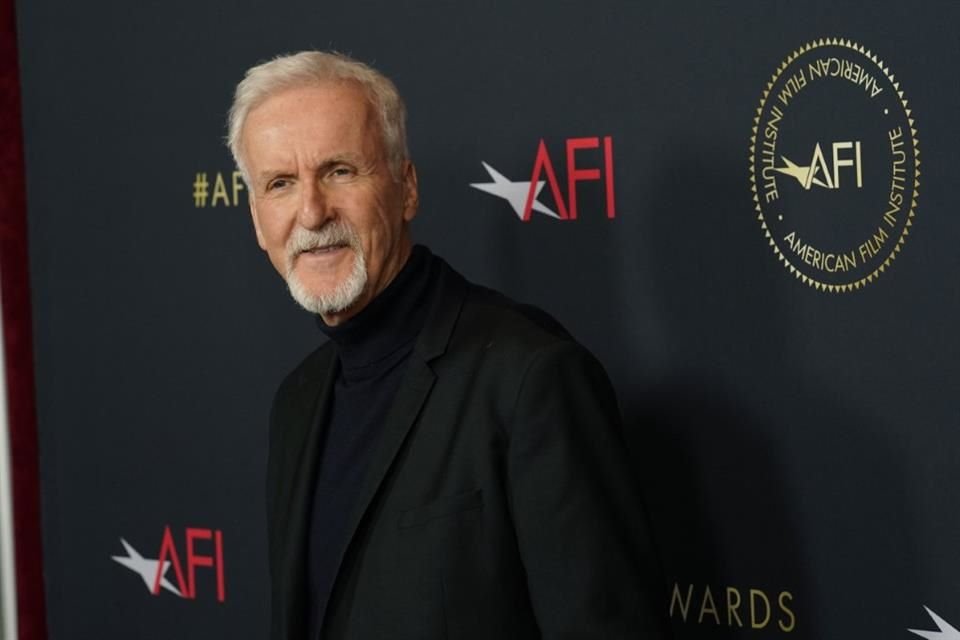 James Cameron se pronunció a favor del uso de IA para efectos especiales; señaló posible reducción de costos sin sustituir personal.
