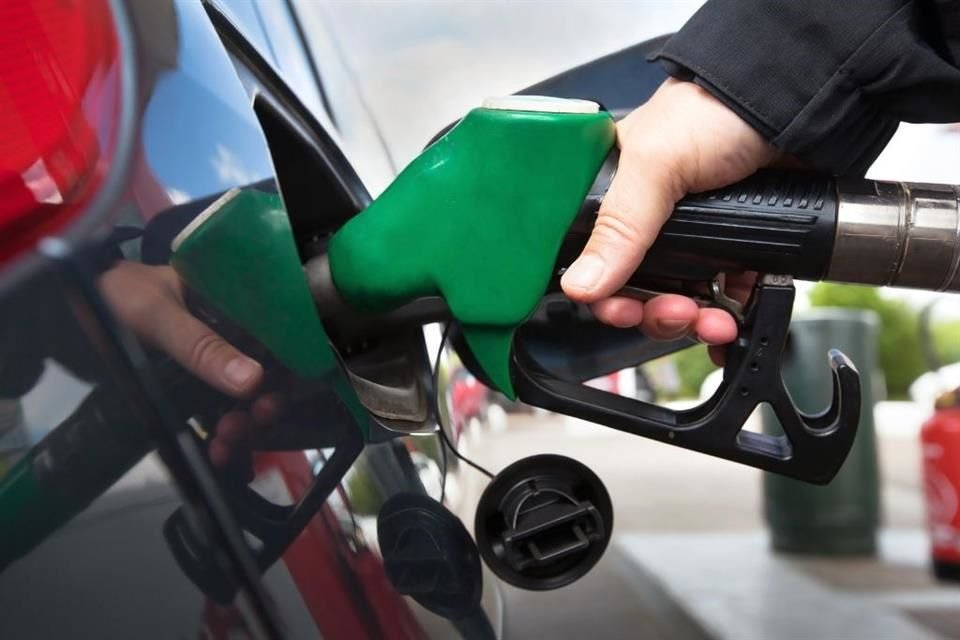 Valero Energy dijo que recuperó su licencia de importación luego de que el 9 de abril fue notificada por SAT de una suspensión temporal para poder importar combustibles al País.