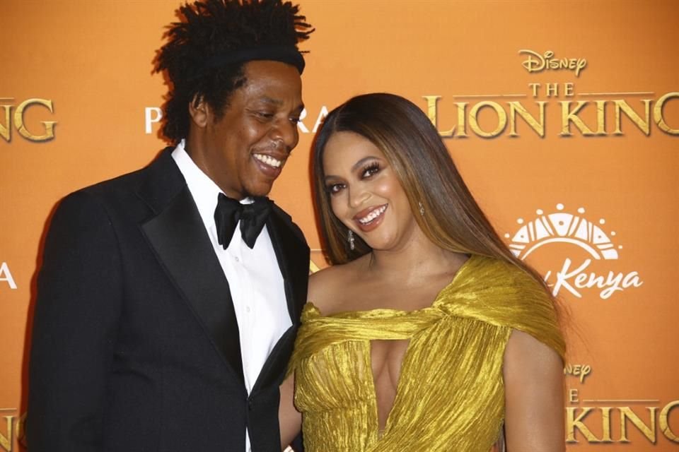 Demandante retiró a Jay-Z y Beyoncé de caso contra 'Diddy' tras probarse que no estuvieron en la polémica fiesta 'Freak-Off' de 2015.