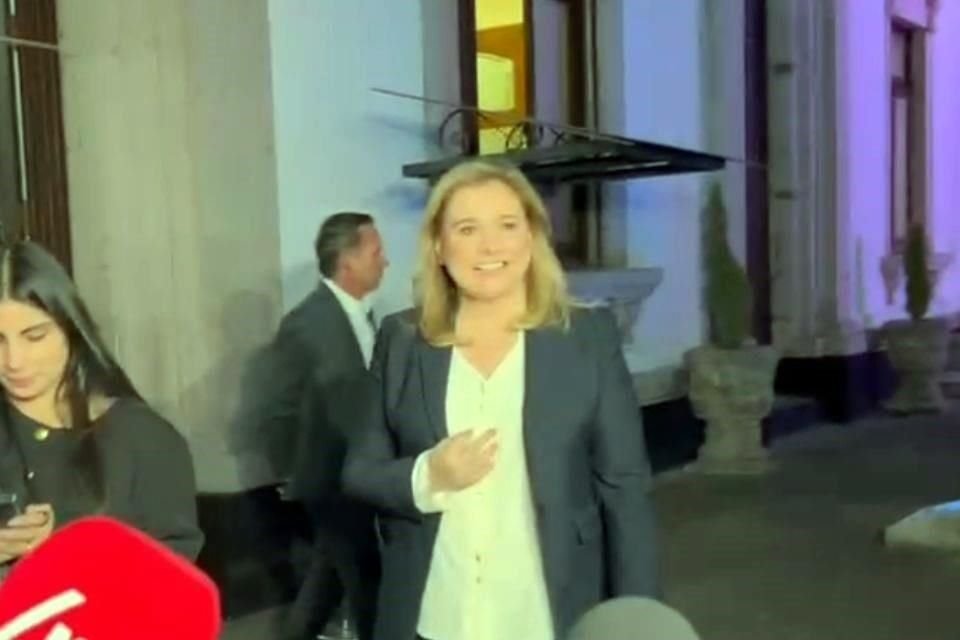 Al ser cuestionada sobre la cesión de agua a Estados Unidos, la Gobernadora de Chihuahua, Maru Capos, aseguró que en la reunión con la Secretaría de Gobernación 'no están en ese tema'.